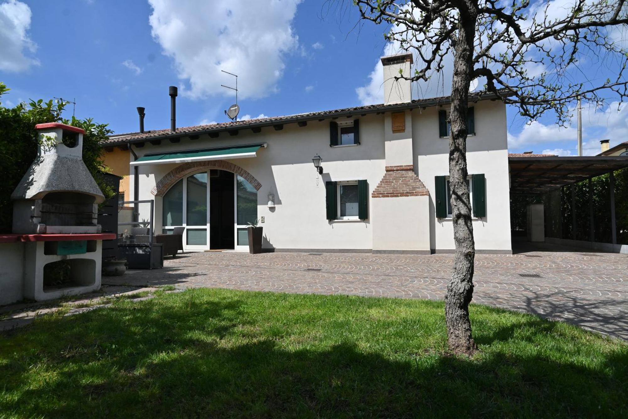 Ca Centosa Artistic House Villa Storica Ristrutturata Con Patio E Giardino Cittadella Kültér fotó